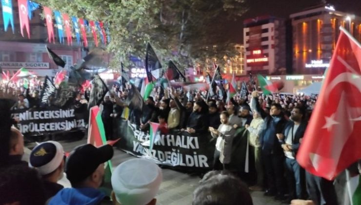 Bursa’da İsraile öfke yağdı