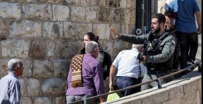 Mescid-i Aksa’ya İsrail  polisinden engel