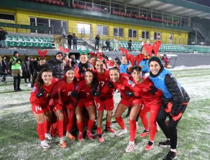 A Milli Kadın Futbol Takımından Büyük Başarı
